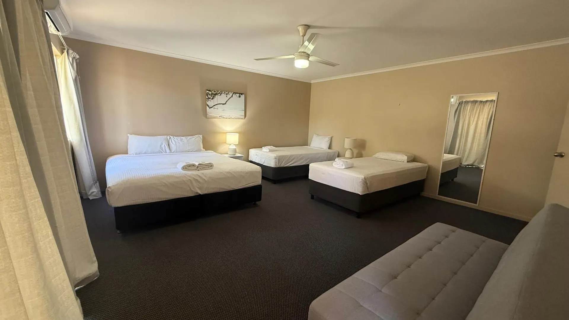 Hotel Harbour Sails Motor Inn Gladstone