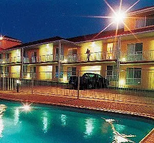 Harbour Sails Motor Inn Gladstone 4*,  Australien
